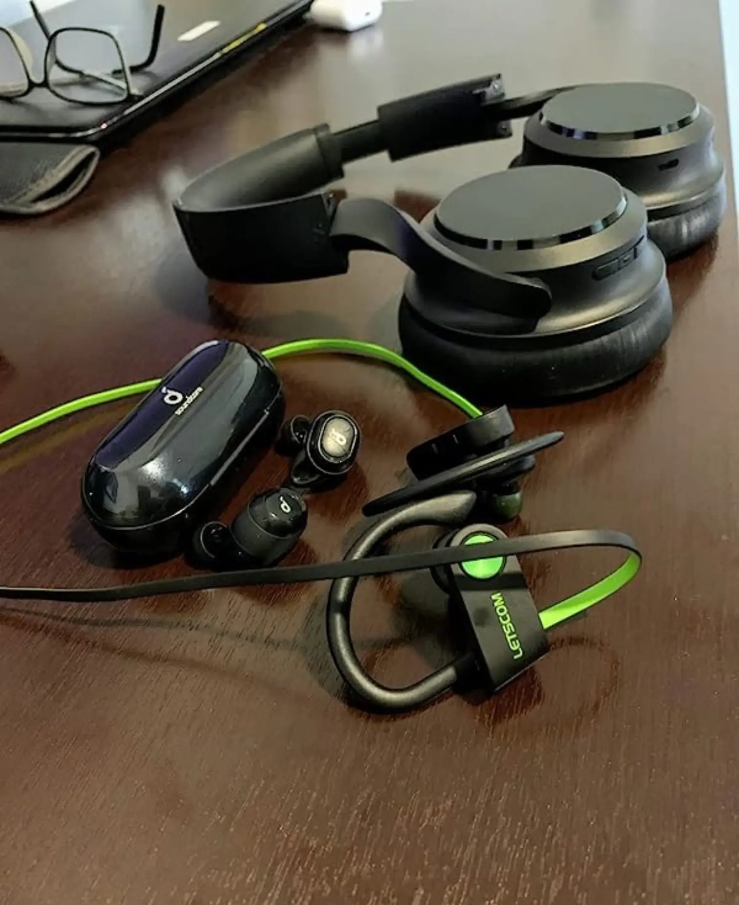 How Wyze Noise-Cancelling Headphones Compare To Others